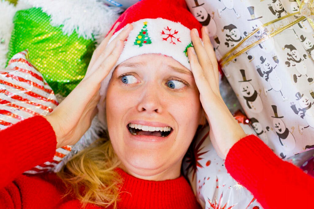 5 Top Tactics and 10 Last-Minute Holiday Marketing Ideas